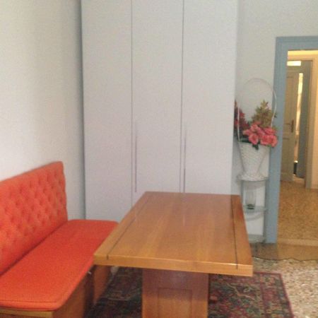 Guest House Loredana Veneza Exterior foto